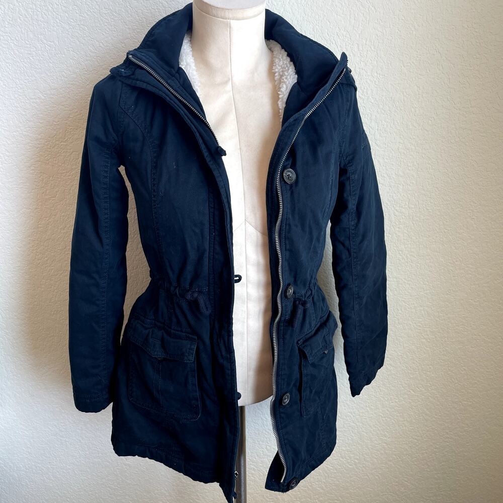 Abercrombie Kidx Navy Blue Sherpa Lined Youth Girl Medium hooded parka jacket